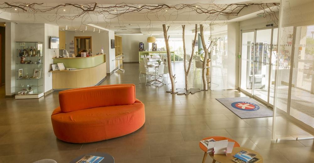 The Originals City, Hotel Ecoparc, Montpellier Est Saint-Aunes Bagian luar foto