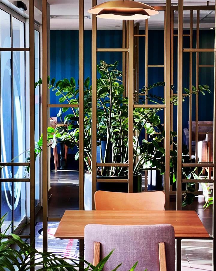 The Originals City, Hotel Ecoparc, Montpellier Est Saint-Aunes Bagian luar foto