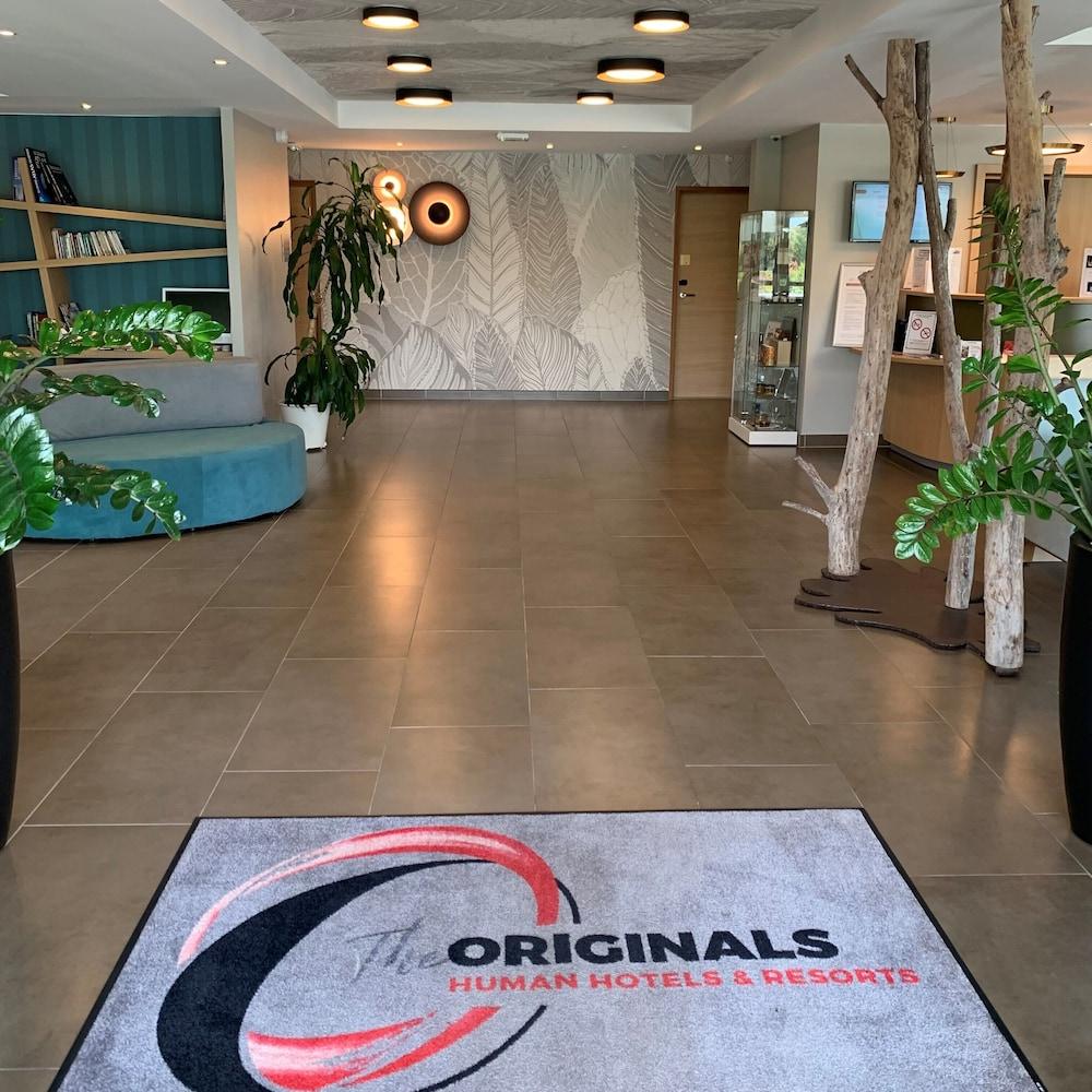 The Originals City, Hotel Ecoparc, Montpellier Est Saint-Aunes Bagian luar foto