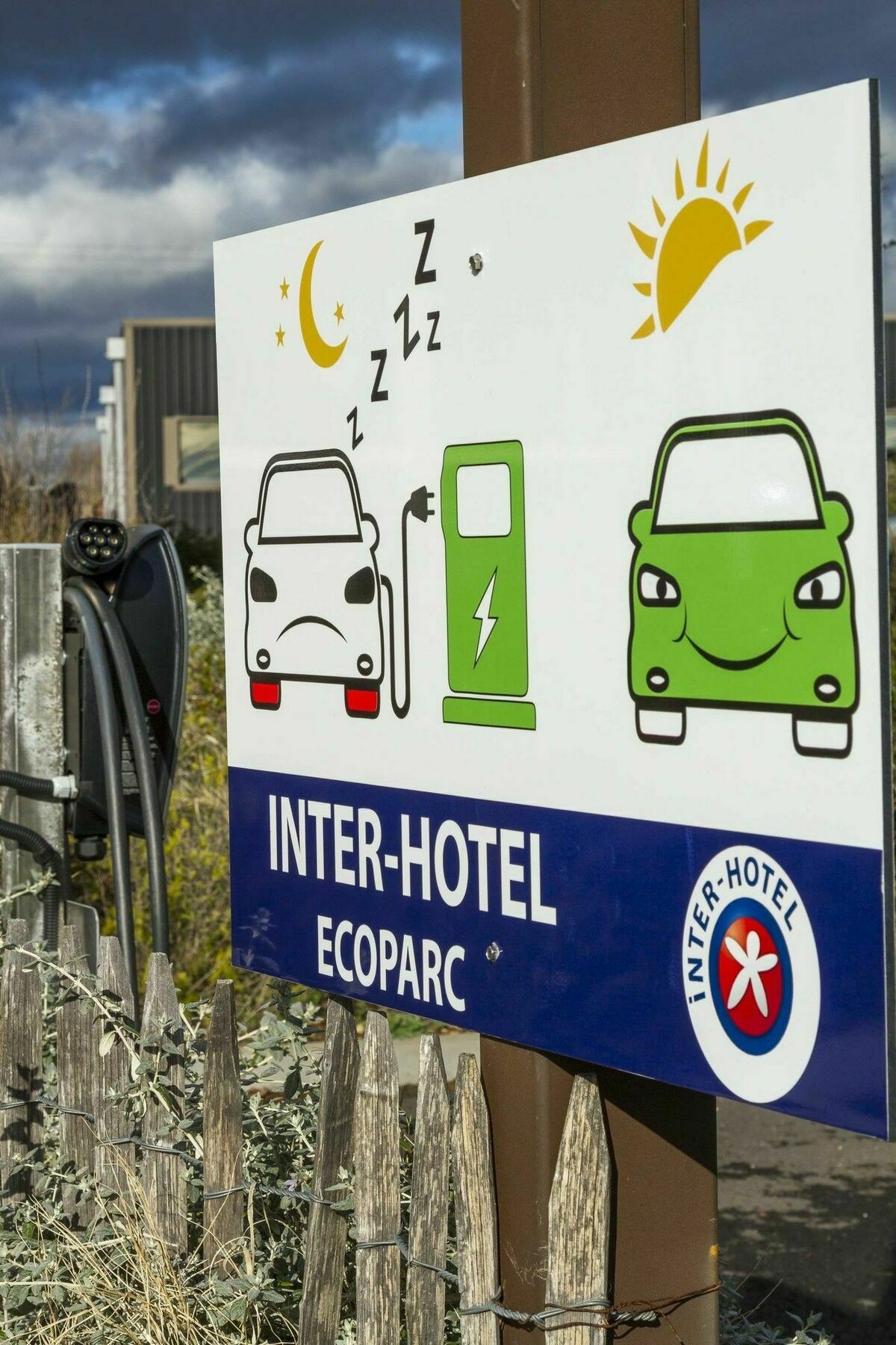The Originals City, Hotel Ecoparc, Montpellier Est Saint-Aunes Bagian luar foto